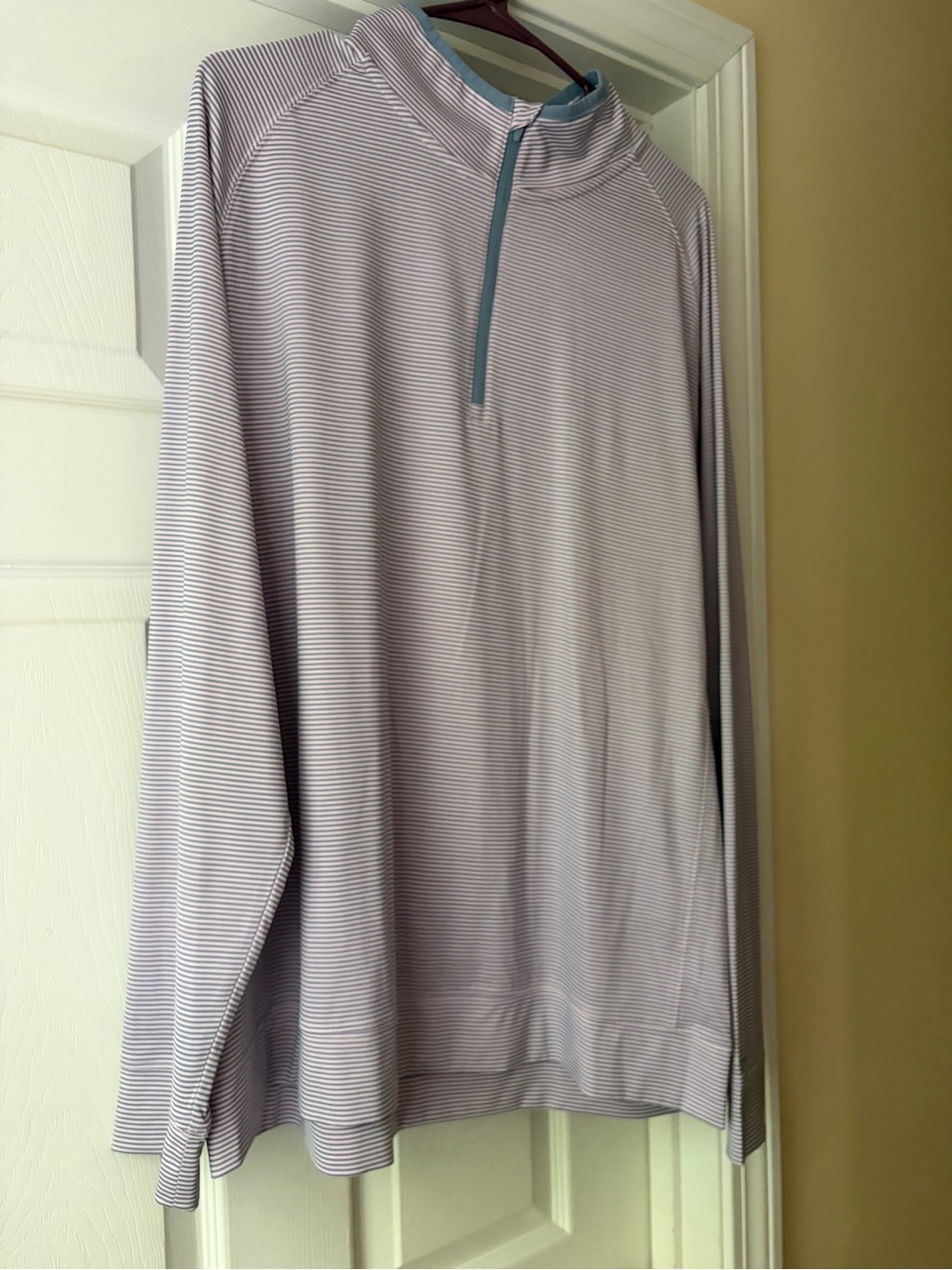 Walter Hagen Men's Performance 11 All Season Stripe Quarter-Zip Golf Pullover